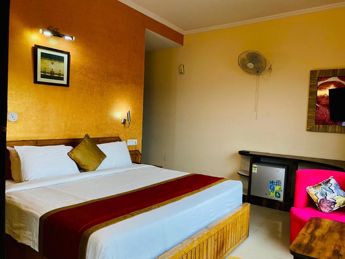 Hotel Aachman Regency 심라 외부 사진