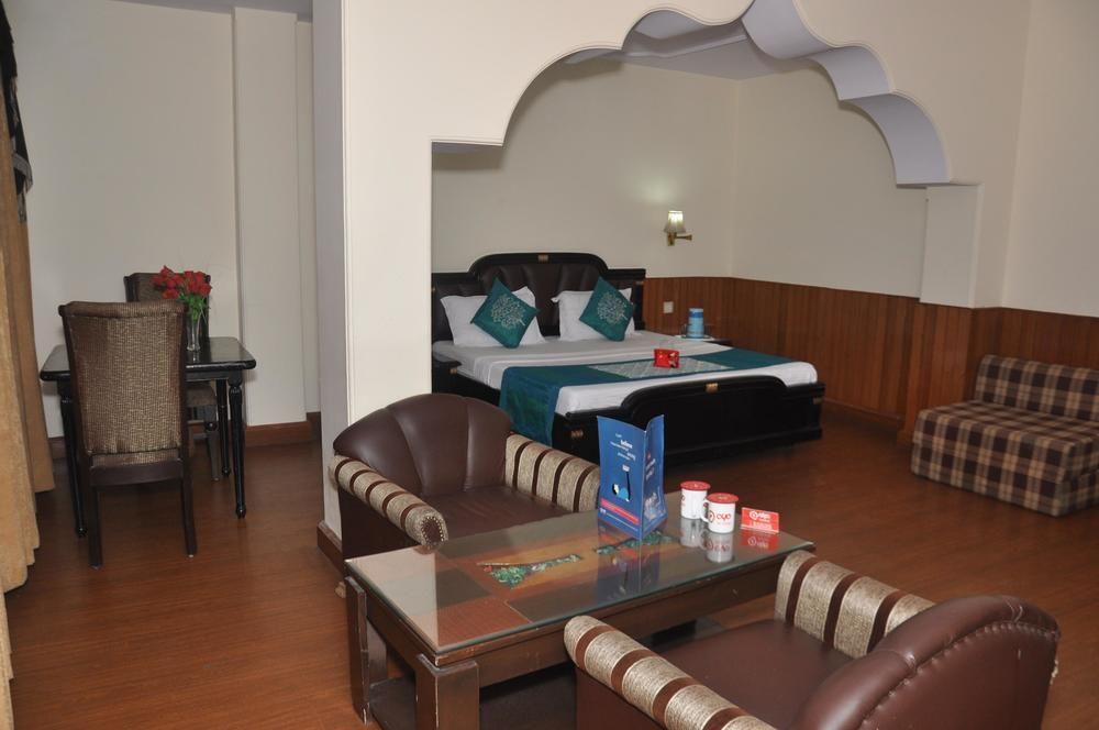 Hotel Aachman Regency 심라 외부 사진